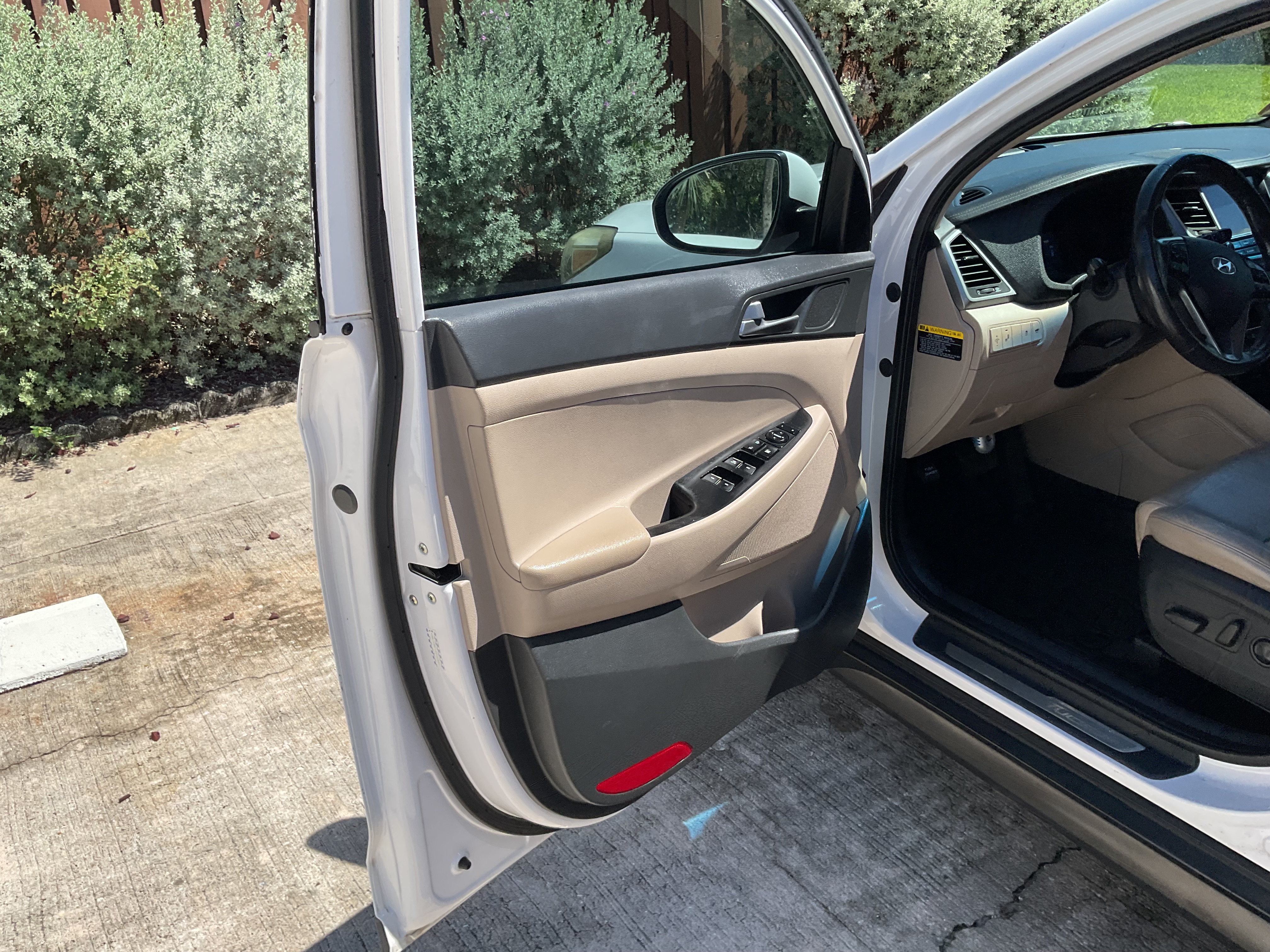 Used 2016 Hyundai Tucson Limited FWD image 9