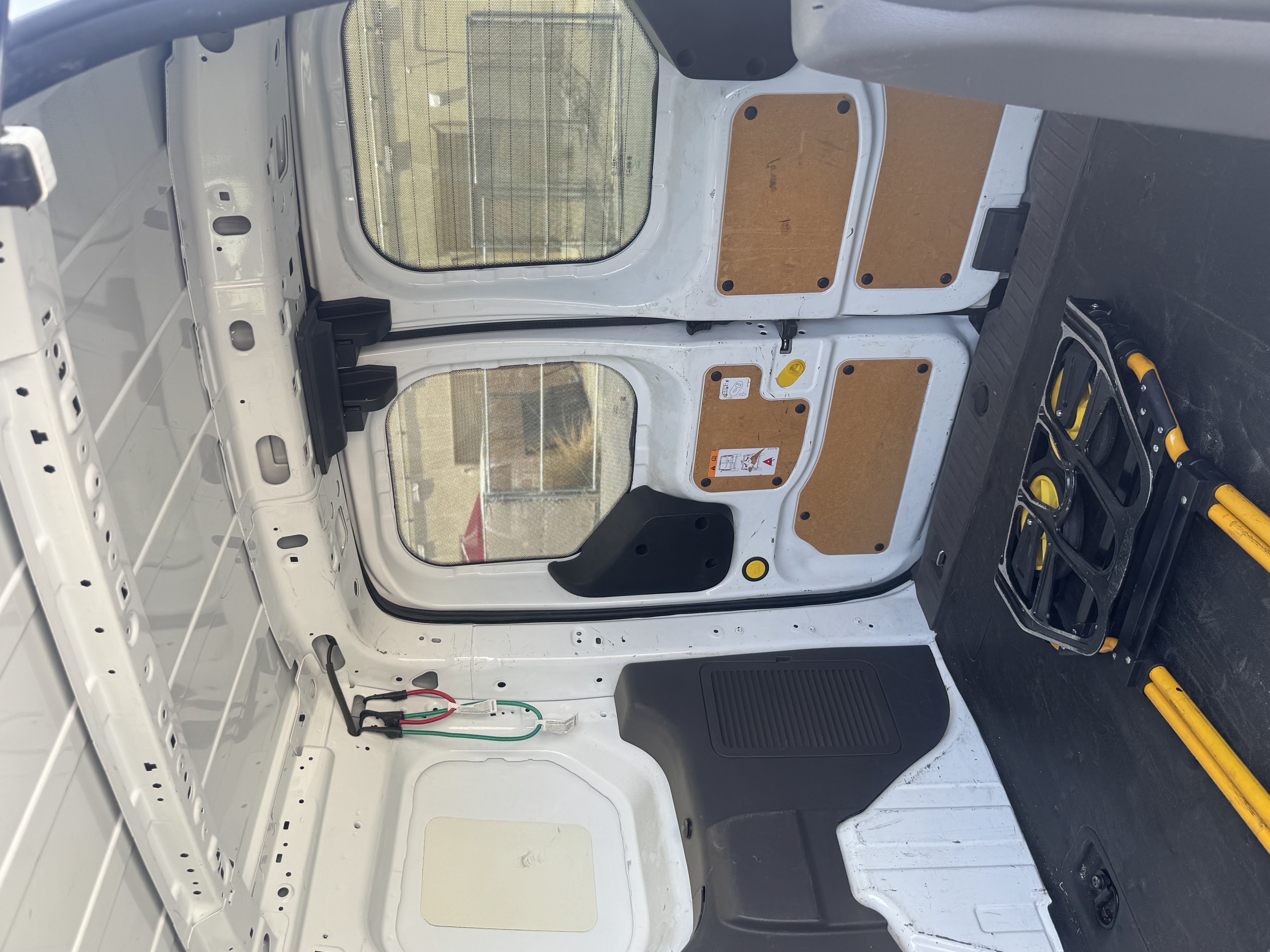 Used 2019 Ford Transit Connect XL FWD image 14