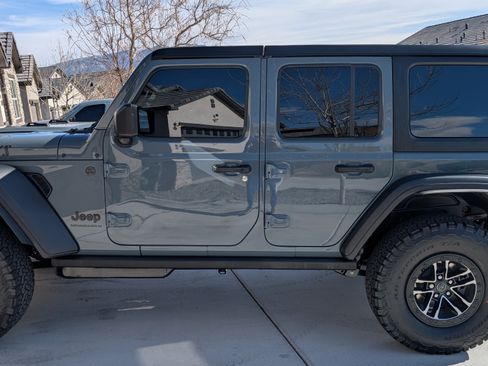 Used 2026 Jeep Wrangler Unlimited Sport image 10