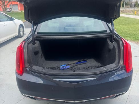 Used 2014 Cadillac XTS Luxury image 12