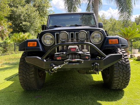 Used 2006 Jeep Wrangler X AWD/4WD image 13