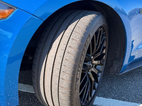 Used 2019 Ford Mustang GT Premium w/ GT Performance Package RWD image 27