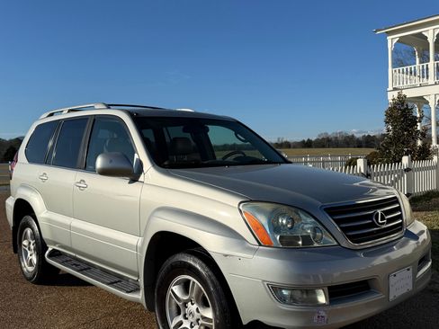 Used 2003 Lexus GX 470 image 1