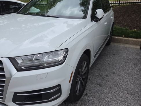 Used 2017 Audi Q7 3.0T Premium Plus AWD/4WD image 8