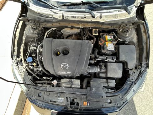 Used 2015 MAZDA MAZDA3 i Sport image 22