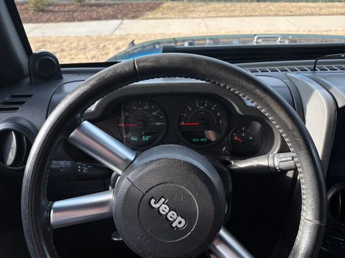 Used 2008 Jeep Wrangler X image 8