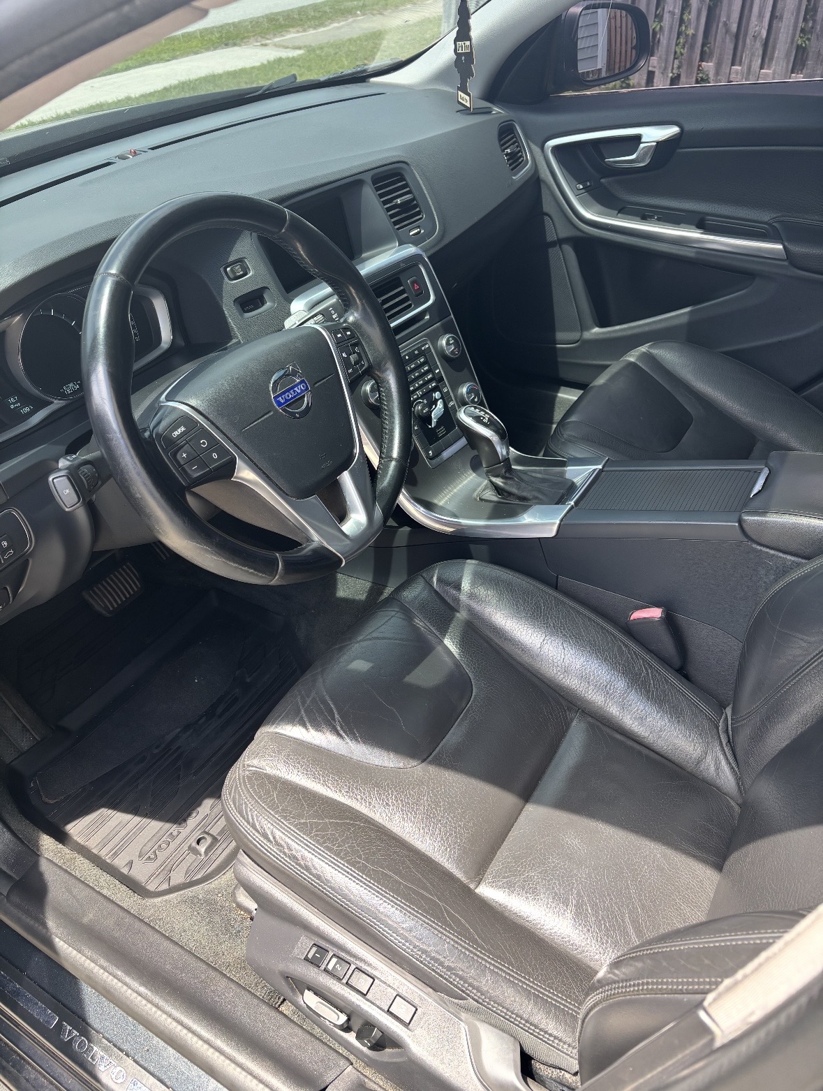 Used 2014 Volvo S60 T5 AWD/4WD image 12