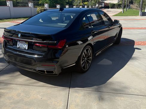 Used 2020 BMW M760i xDrive M760i xDrive Sedan 4D w/ Luxury Rear Seating Package image 9