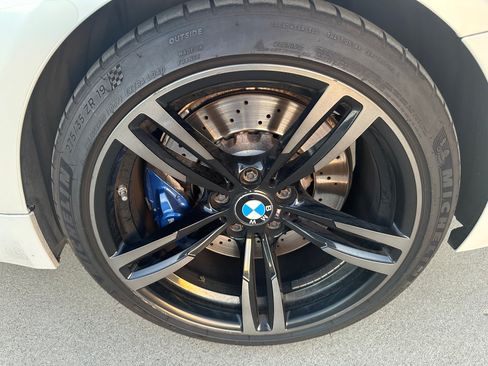 Used 2015 BMW M4 Coupe image 15