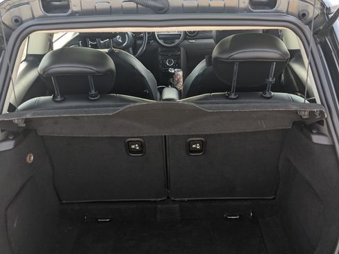 Used 2011 MINI Cooper S image 12