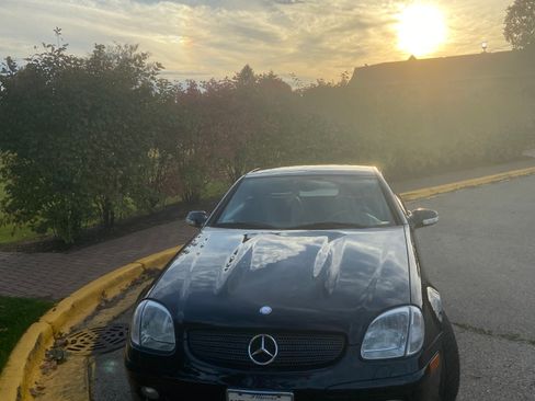 Used 2002 Mercedes-Benz SLK 230 image 1