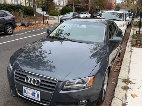 Used 2010 Audi A5 2.0T Premium Plus image 4