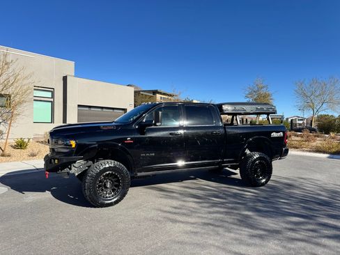 Used 2021 RAM 2500 Limited image 16