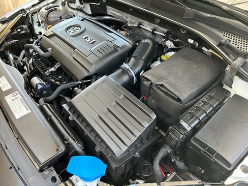 Used 2017 Volkswagen GTI S image 27