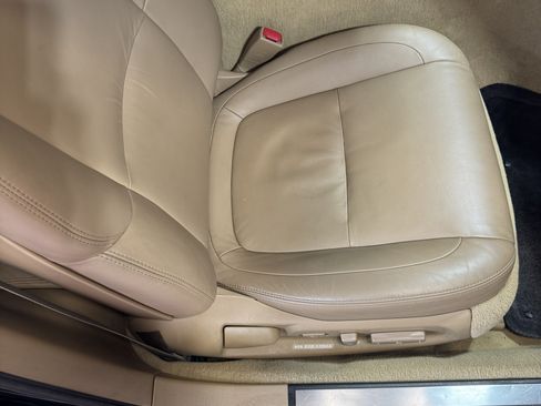 Used 2008 Lexus SC 430 Convertible image 11