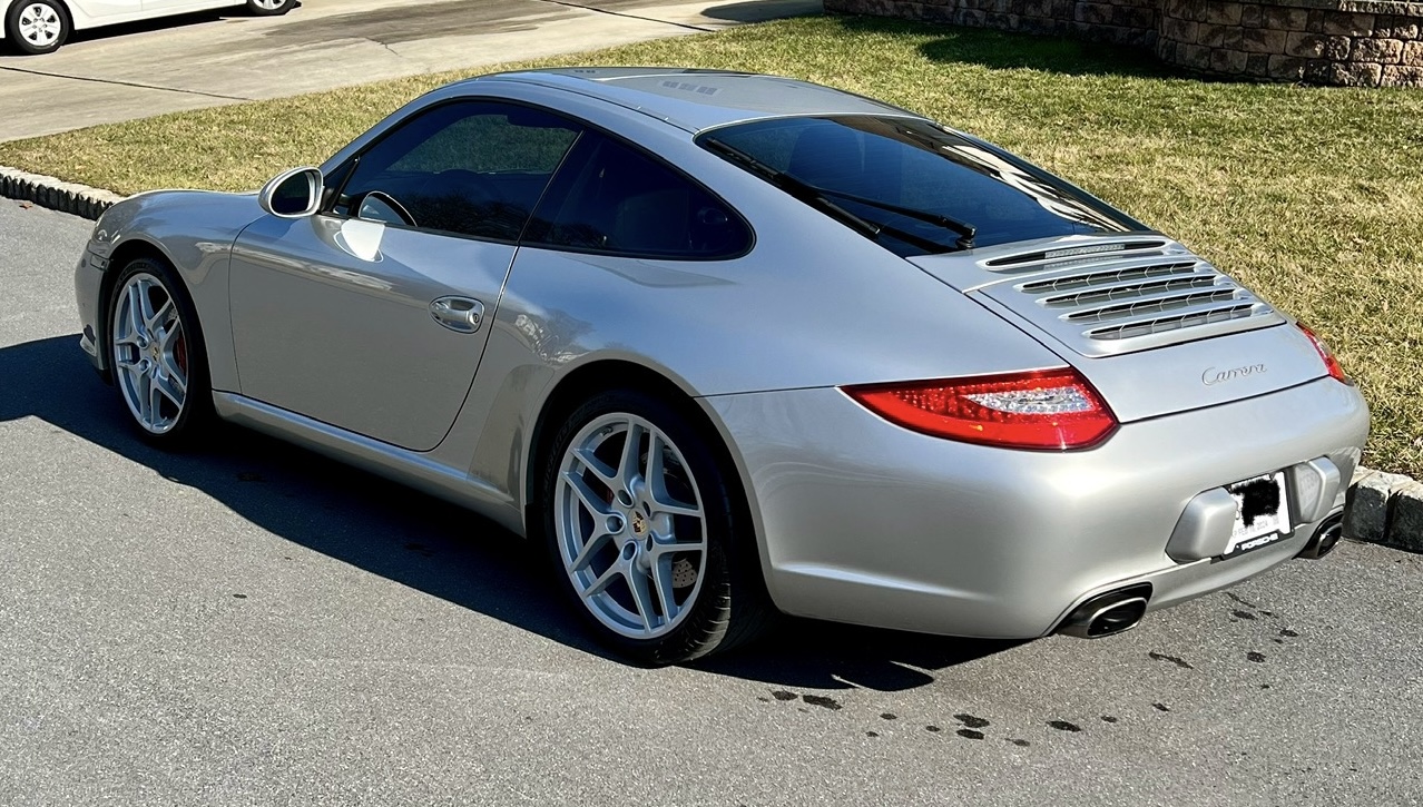 Used 2009 Porsche 911 GT3 RS image 21