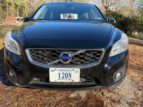Used 2011 Volvo C30 image 2