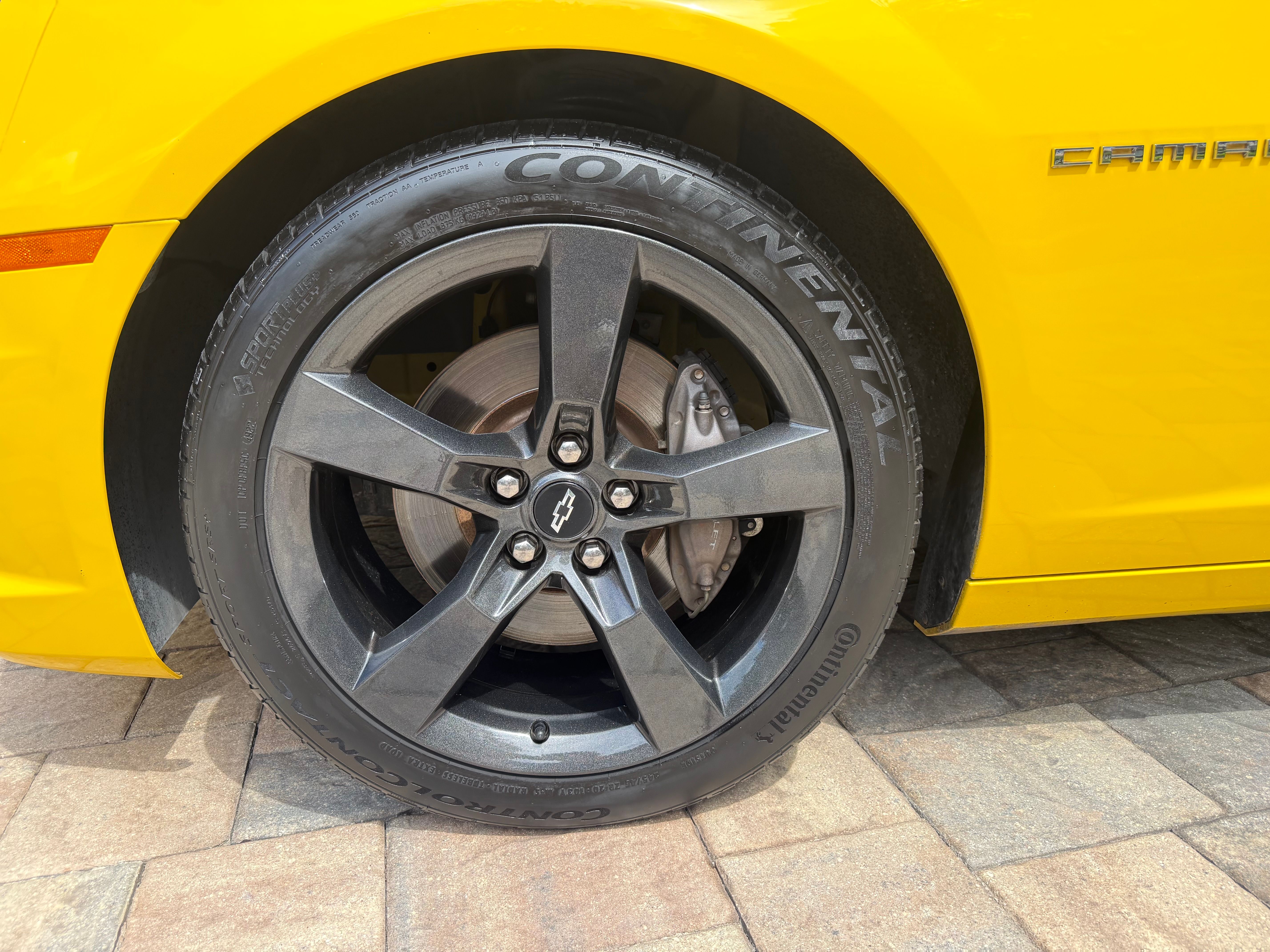 Used 2010 Chevrolet Camaro SS w/ RS Package RWD image 22