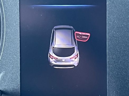 Used 2022 Toyota Corolla SE image 12