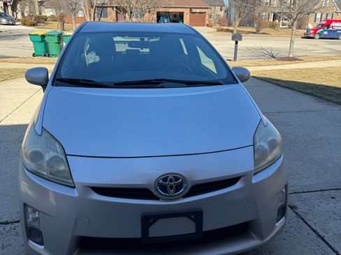 Used 2010 Toyota Prius Five image 9