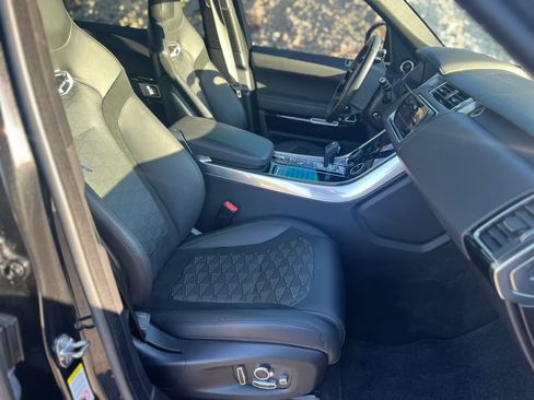 Used 2018 Land Rover Range Rover Sport SVR image 22