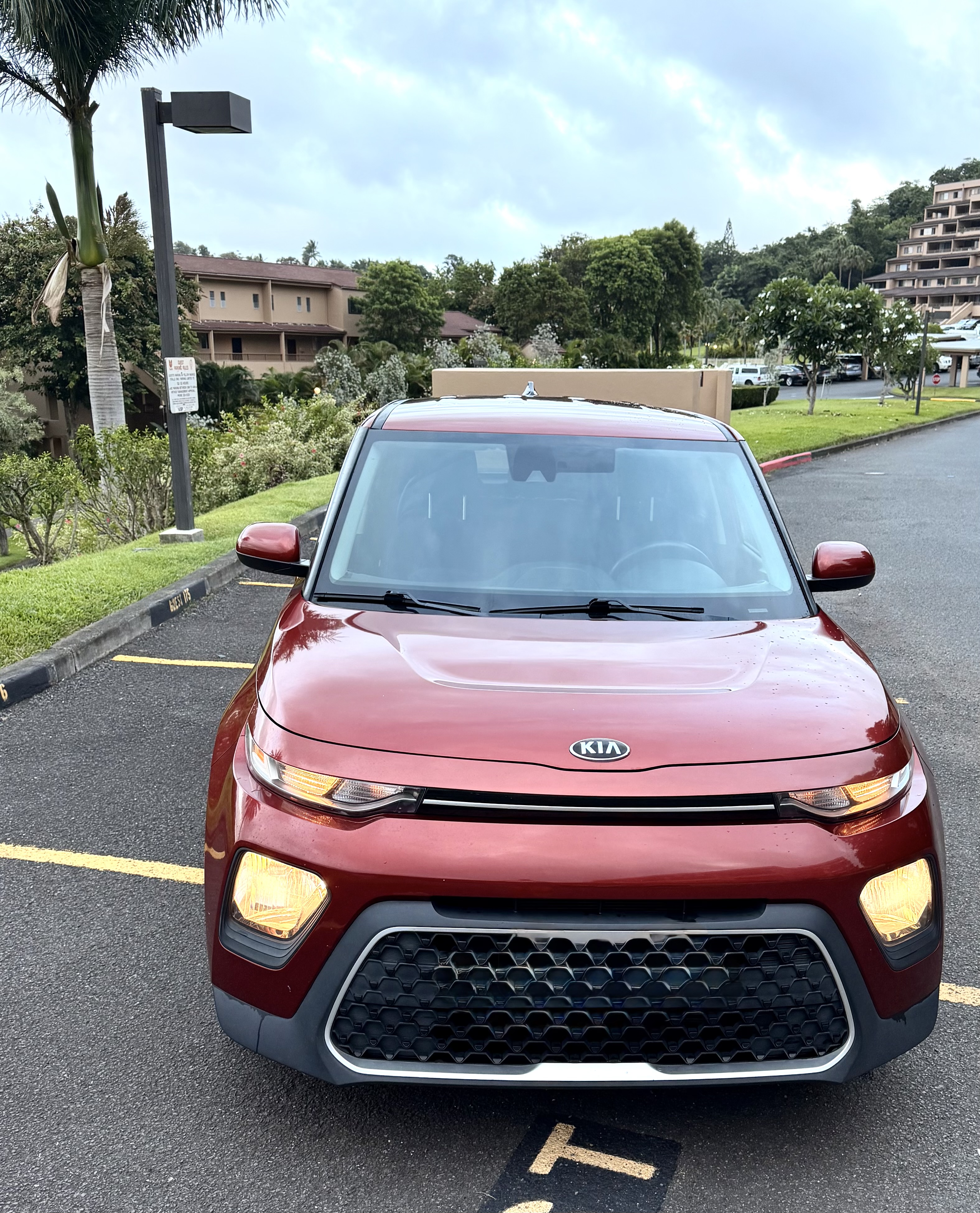 Used 2020 Kia Soul S FWD image 2