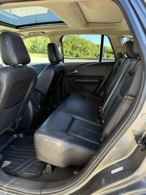 Used 2009 Ford Edge Limited AWD/4WD image 9