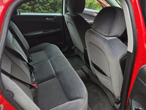 Used 2009 Chevrolet Impala LT image 13