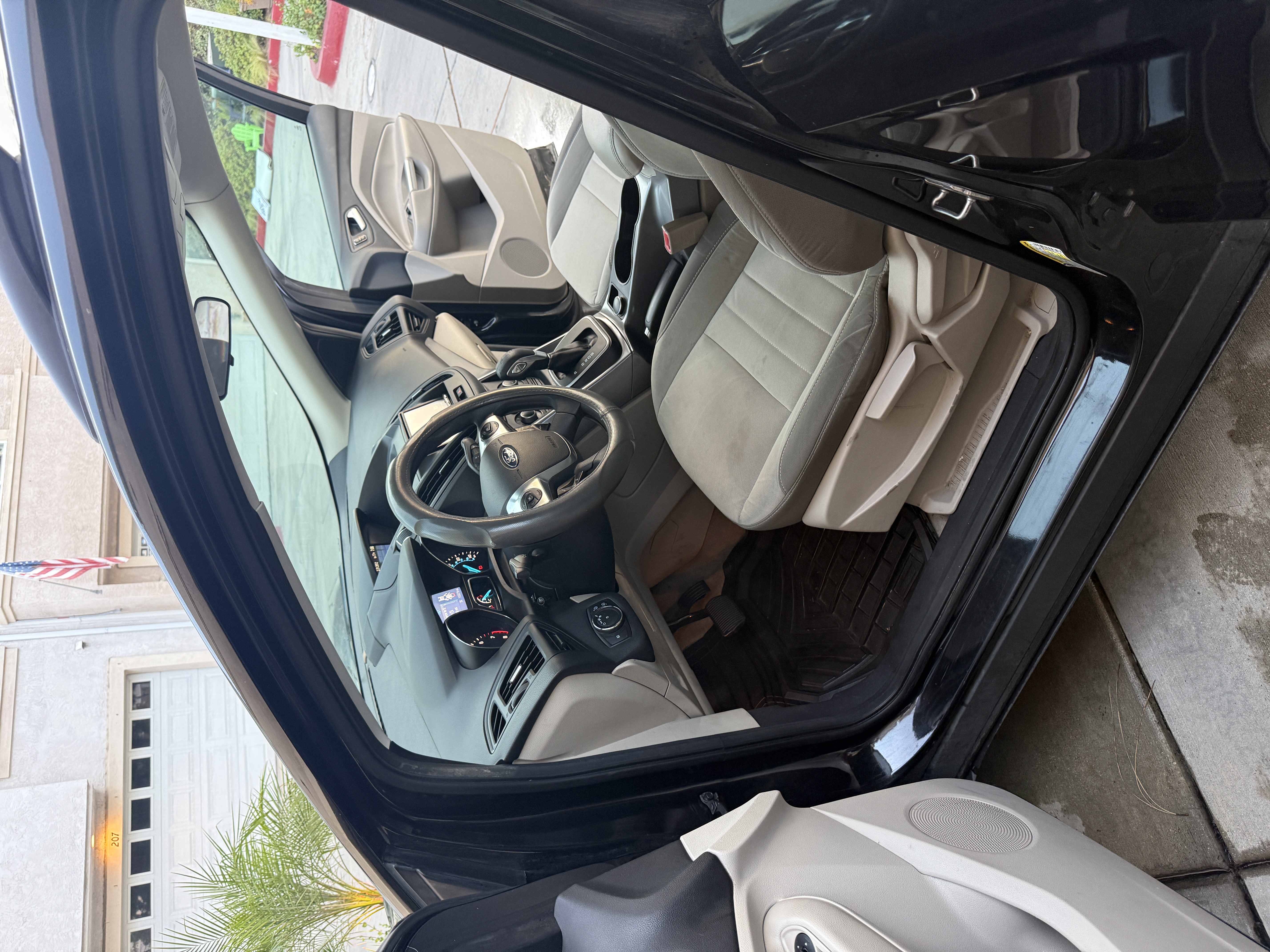Used 2013 Ford Escape SE FWD image 13