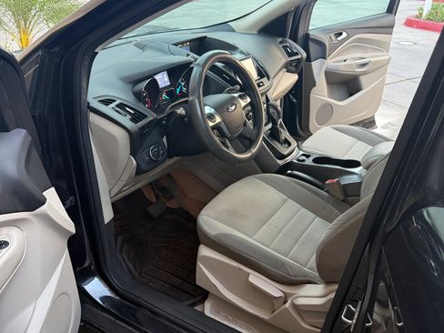 Used 2013 Ford Escape SE FWD image 13
