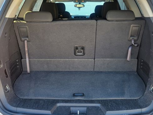 Used 2013 Chevrolet Traverse LT image 25