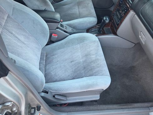 Used 2001 Subaru Forester S image 10