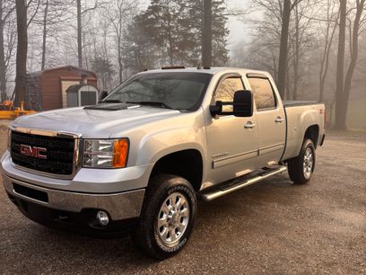 Used 2012 GMC Sierra 2500 SLT w/ SLT Convenience Package