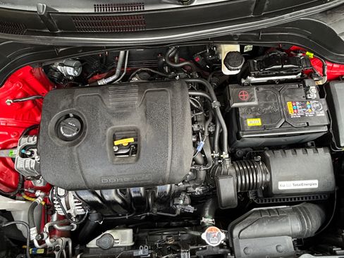 Used 2025 Kia Soul EX image 17