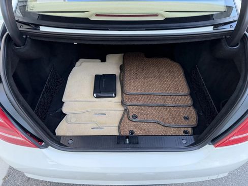 Used 2011 Mercedes-Benz S 550 image 17