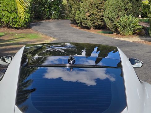 Used 2017 Jaguar F-TYPE S image 9