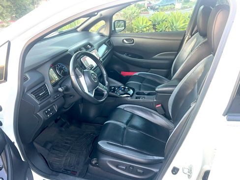 Used 2019 Nissan Leaf SL Plus image 14