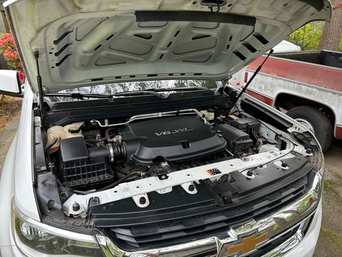 Used 2017 Chevrolet Colorado W/T w/ WT Convenience Package image 19