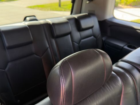 Used 2011 Honda Pilot EX-L image 12