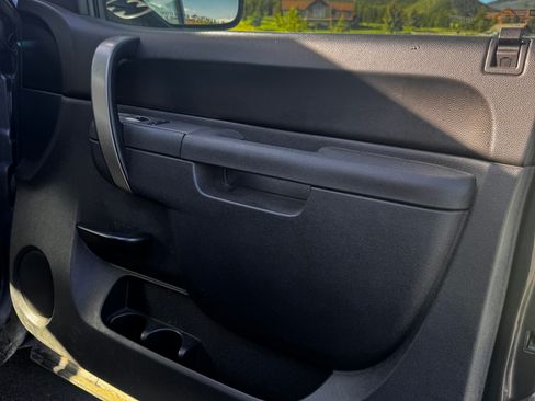 Used 2011 Chevrolet Silverado 1500 LT w/ Max Trailering Pack AWD/4WD image 9