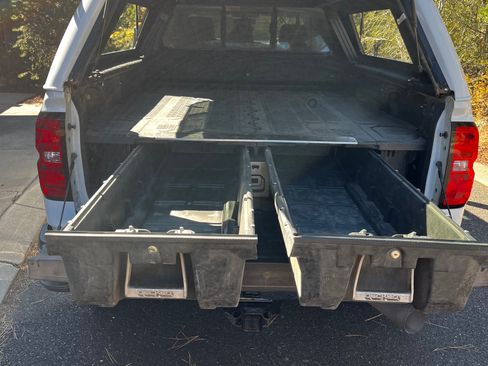 Used 2018 Chevrolet Silverado 2500 LTZ w/ Duramax Plus Package image 6