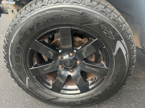 Used 2014 Jeep Wrangler Sahara image 6