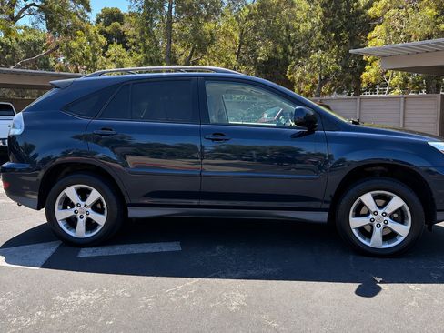 Used 2005 Lexus RX 330 AWD w/ Premium Plus Pkg image 5