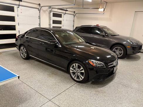 Used 2020 Mercedes-Benz C 300 C 300 Sedan 4D image 4