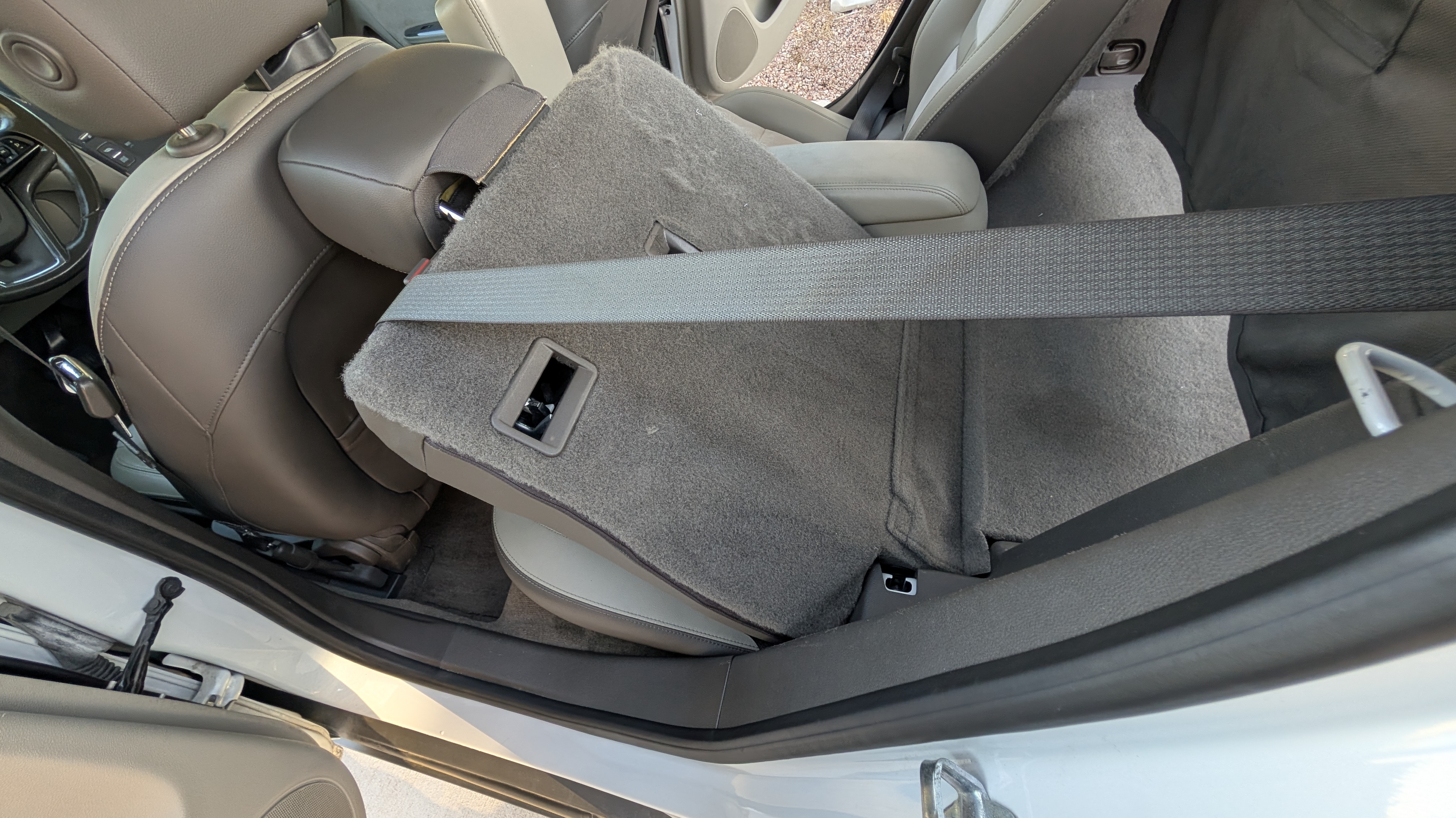 Used 2015 Chevrolet Volt Premium w/ Premium Trim Package FWD image 13