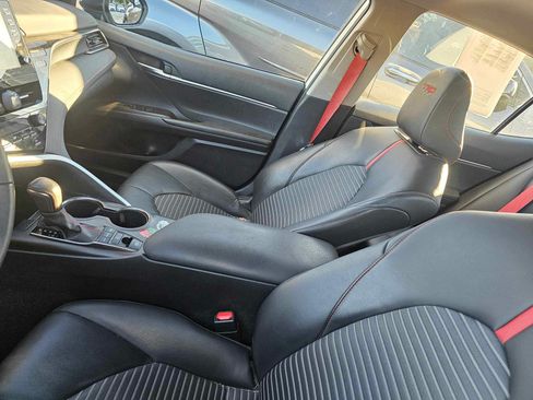 Used 2022 Toyota Camry TRD w/ TRD Package w/JBL Audio image 4