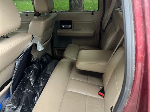 Used 2006 Ford F150 XLT image 9