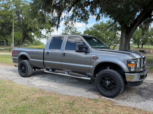 Used 2009 Ford F350 Lariat AWD/4WD image 10