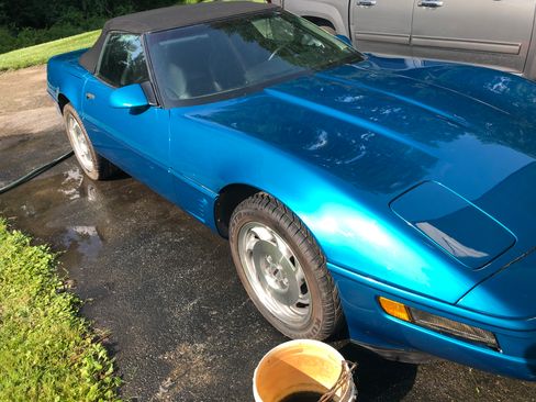 Used 1996 Chevrolet Corvette Convertible image 18