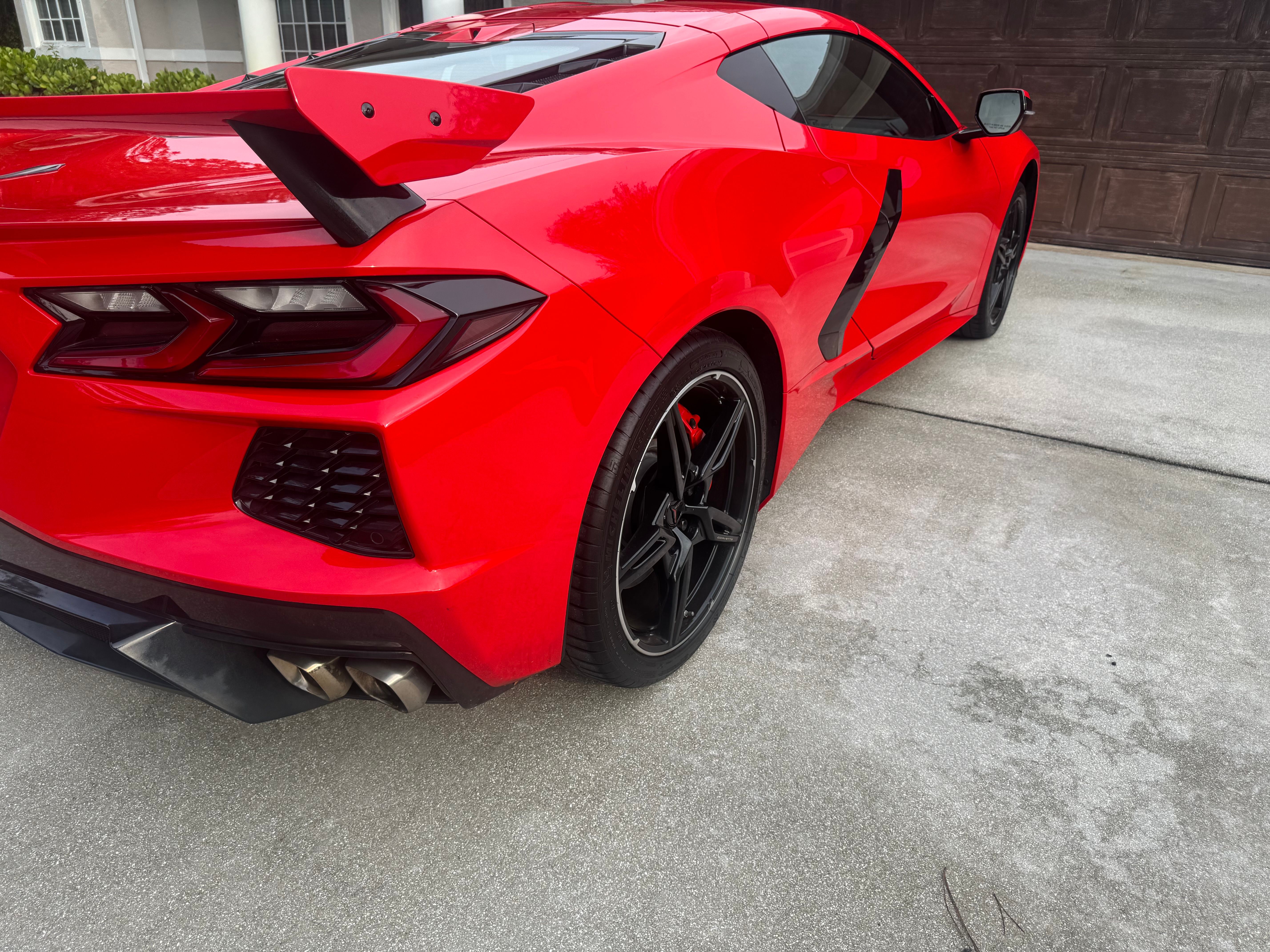 Used 2022 Chevrolet Corvette Stingray Preferred Cpe w/ Z51 Performance Package RWD image 6